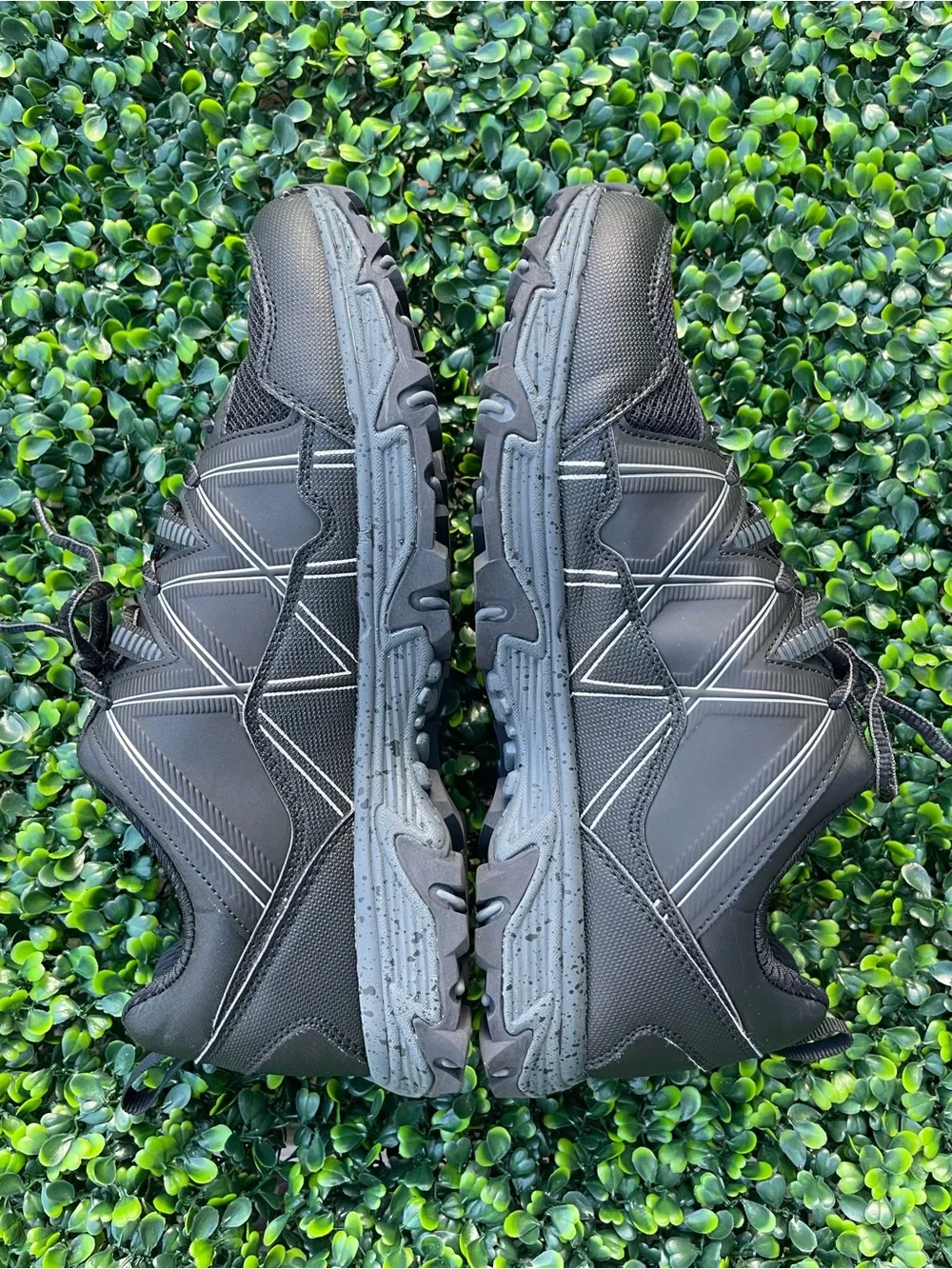 Fila Men's Black Trail Walking Shoes - Lightweight Comfort